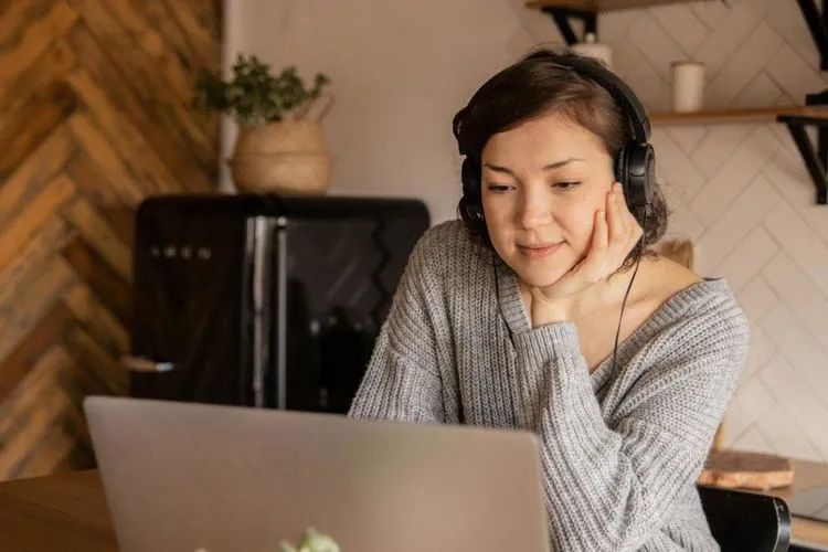 pexels-katrin-bolovtsova-4049984.jpg pexels-katrin-bolovtsova-4049984.jpg